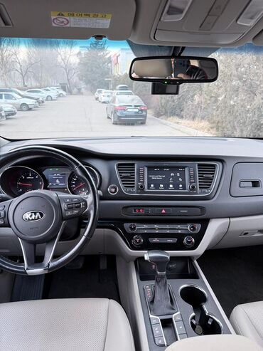 Kia: Kia Carnival: 2019 г., 2.2 л, Автомат, Дизель, Минивэн — 11