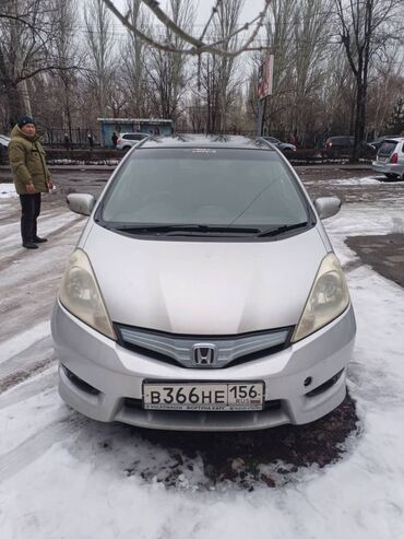 дворники зимние: Honda Shuttle: 2011 г., 1.3 л, Автомат, Гибрид, Универсал