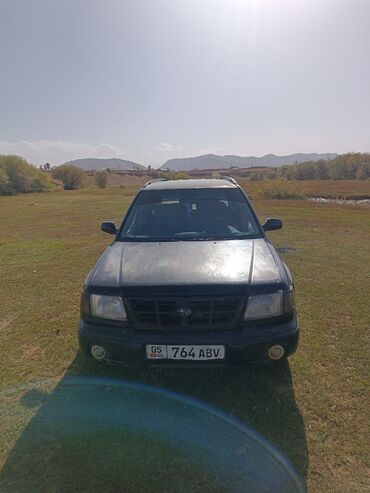 Subaru: Subaru Forester: 1998 г., 2 л, Механика, Бензин, Кроссовер