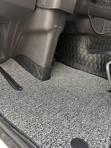 Полики: 5D Экокожа Полики Для салона Volvo, цвет - Черный, Новый, Самовывоз — 2