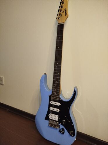 Elektro gitaralar: Elektron gitara, Yamaha, 6 sim, İşlənmiş, Ünvandan götürmə