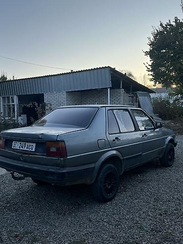 гетз 2: Volkswagen Jetta: 1990 г., Механика, Бензин, Седан — 1