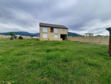 ������������ ������ �� ������������ �������� ���� в Азербайджан | Продажа домов: 350 м², 6 комнат, Без ремонта