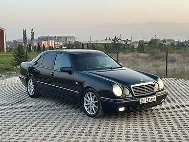 салон машины: Mercedes-Benz E-Class: 1997 г., 3.2 л, Автомат, Седан — 3
