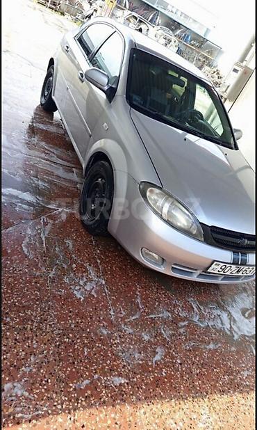 lacetti: Chevrolet Lacetti xecbek -bir tek kosmetik isi var .başga otur sur — 2