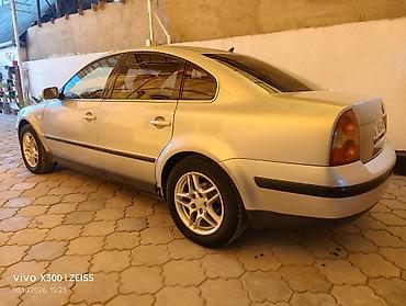 Volkswagen: Volkswagen Passat: 2002 г., 1.8 л, Механика, Бензин, Седан — 7