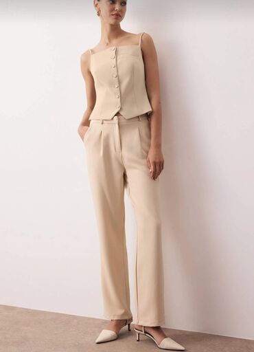 Qadın şalvarları: Qadın şalvarlari– klassik düz kəsim - Model: yüksək belli, düz paça -da lalafo.az — 1 Qadın şalvarları: Qadın şalvarlari– klassik düz kəsim - Model: yüksək belli, düz paça — 1