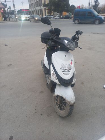 Motosikletlər: - MOPED, 50 sm3, 2024 il, 7800 km