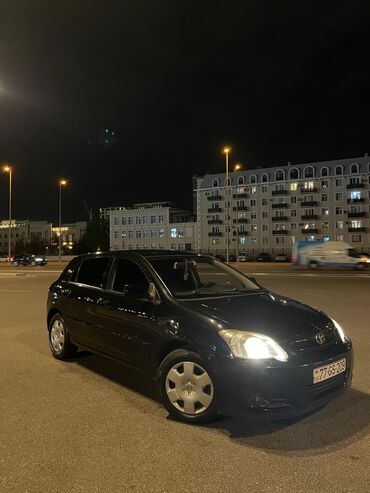 kvadrasikl qiyməti: Toyota Corolla: 1.4 l | 2004 il Hetçbek