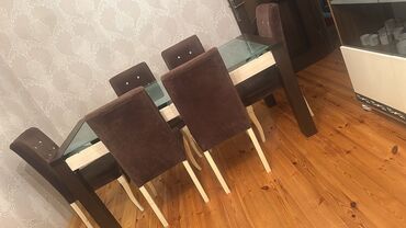 Sifarişlə divanlar: Qonaq otağı üçün, İşlənmiş, Kvadrat masa, 6 stul