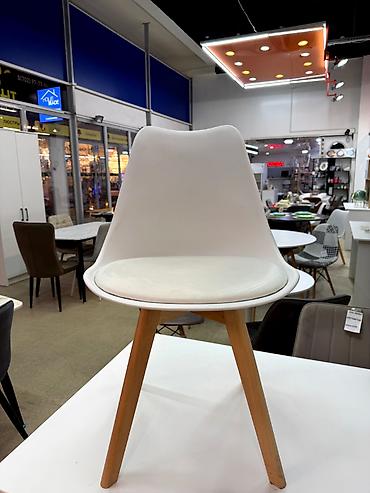 стул кухня: Стул Eames 222 - Расцветки: серый, чёрный, белый и бежевый - Размер — 2