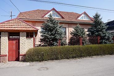 Продажа коттеджей и домов: Продам Дом по цене участка! В центре города! Район: Матросова Общ — 1