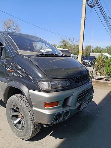 сиденье делика: Mitsubishi Space Gear: 1997 г., Минивэн — 1