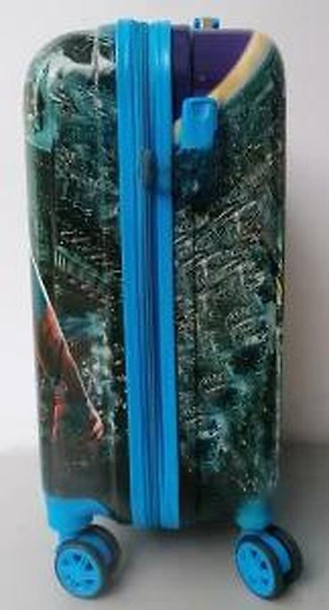 Rančevi, torbe i koferi: Dečiji kofer na točkiće sa motivom Spajdermena, idealan za putovanja — 18