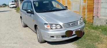 машина с российскими номерами: Toyota Picnic: 1997 г., 2 л, Механика, Бензин, Вэн/Минивэн