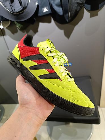 Кроссовки и спортивная обувь: Мужские кроссовки, 43, Adidas, Новый, цвет - Зеленый, Самовывоз, Платная доставка — 2