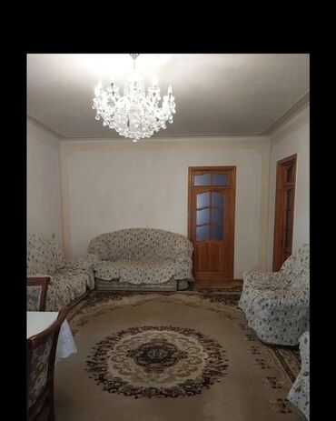 Həyət evləri və villaların satışı: Bakıxanov qəs. 5 otaqlı, 200 kv. m, Orta təmir — 8