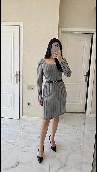 120 azn alinib razmerə görə satilir s,m,l,xl e qeder gedir geyinlməyib