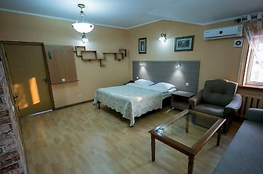 Посуточная аренда квартир: 1 комната, Душевая кабина, Постельное белье, Кондиционер — 11