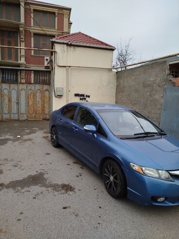 ucuz qazel: Honda Civic: 1.3 l | 2008 il Sedan