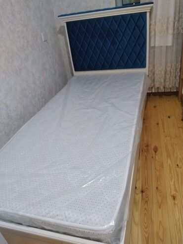 usaq kravatlari 2 mertebe: Новый, Односпальная кровать, Без подьемного механизма, С матрасом, Без выдвижных ящиков
