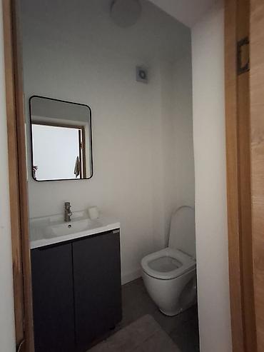 Долгосрочная аренда домов: 220 м², 8 комнат — 5