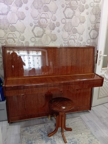 Musiqi alətləri üçün ləvazimatlar: Piano, Belarus, Akustik