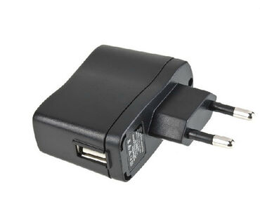 зарядка на камеру: USB зарядка от сети Сourier charger TJ -B750 с красным индикатором
