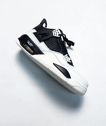 оригинал adidas: Что наденем сегодня? Спортивную дерзость или вечную классику? У нас — 2