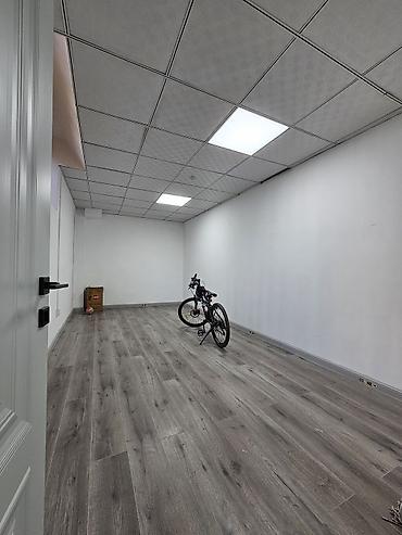id store: Продажа офисов 420 м², С ремонтом, Многоэтажное здание, Цокольный этаж этаж — 9