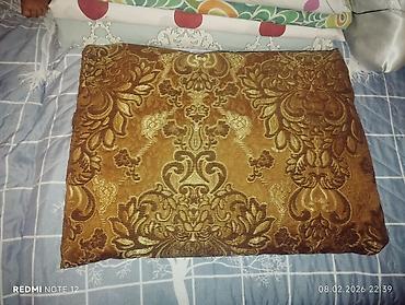 Kolleksiya qaşıqları: Iki nəfərlik yataq dəsti az istifadə olunub təcil satılır ucuz qiymətə — 9