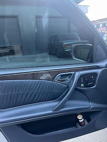Продажа авто: Mercedes-Benz E-Class: 2003 г., 3.2 л, Автомат, Бензин, Седан — 3