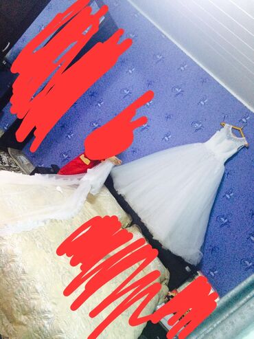 Личные вещи: Свадебные платья