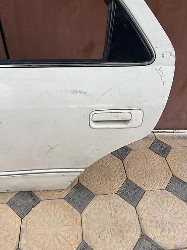 Двери и комплектующие: Дверь Задняя левая Toyota, Б/у, Оригинал at lalafo.kg — 6 Двери и комплектующие: Дверь Задняя левая Toyota, Б/у, Оригинал — 6