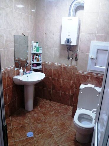 Köhnə tikili: Bakı, Yeni Günəşli Massiv D, 1 otaqlı, Köhnə tikili, 40 kv. m — 9