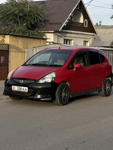 рулевая рейка хонда аккорд 5: Honda Fit: 2002 г., 1.3 л, Вариатор, Бензин, Хетчбек