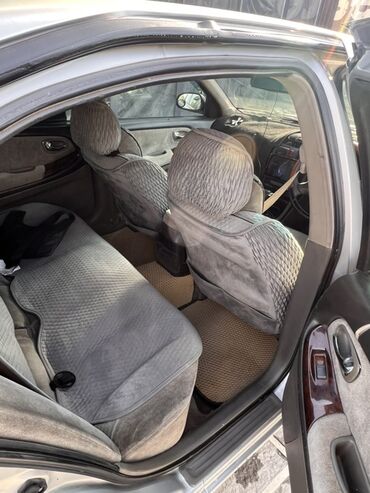 жүк ташуучу унаа: Nissan Cefiro: 1999 г., 2.5 л, Автомат, Бензин, Седан