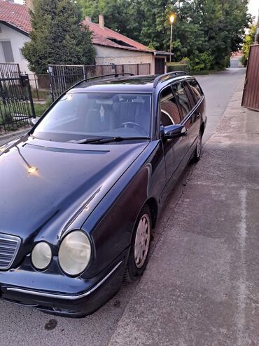 Mercedes-Benz: Mercedes-Benz E-Class: 2 l | 2002 г. Limuzina — 3