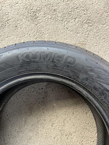 23560 r17: Летние шины Kumho 235/60 R17 102V, радиальные, бескамерные (Radial — 4