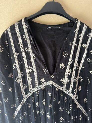 Haljine: Zara XS (EU 34), bоја - Šareno, Drugi tip rukava