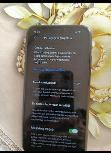 w power rol: IPhone 11 — 3