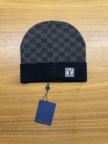 Шапки: Шапки от LV Все бирки и логотипы присутствуют ✅ ЦЕНА ОКОНЧАТЕЛЬНАЯ — 8
