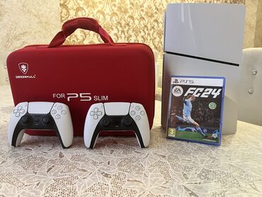 yaddaş diski: Ps5 slim 1 Tb yaddaş,2 arginal pult,disk,çanta,3 həftə istifadə olunub