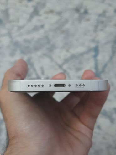 ikinci el ayfon 12: IPhone 13, 128 ГБ, Старлайт, Face ID