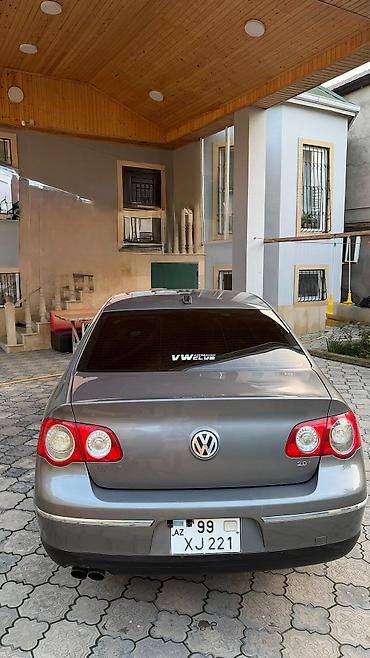 prius teker: Volkswagen Passat: 2 l | 2005 il Sedan — 5