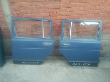 Auto delovi: Vrata zadnja desna Lada 2131 Niva. Polovno, ocuano. Skinuto sa — 4