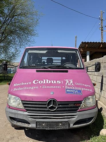 мото бокс: Mercedes-Benz Sprinter с бортовой платформой (двойная кабина) — 1