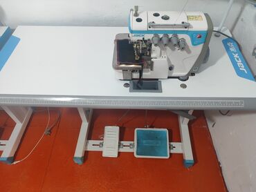 прием плата: Тигүүчү машина Jack, Оверлок