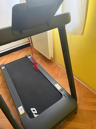 cena gitare: Traka za trčanje (model na konzoli: PACER 6300) - Električna traka — 4