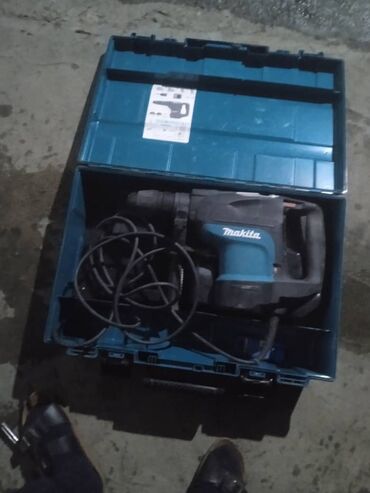 кухонный шкаф: Перфоратор, Makita